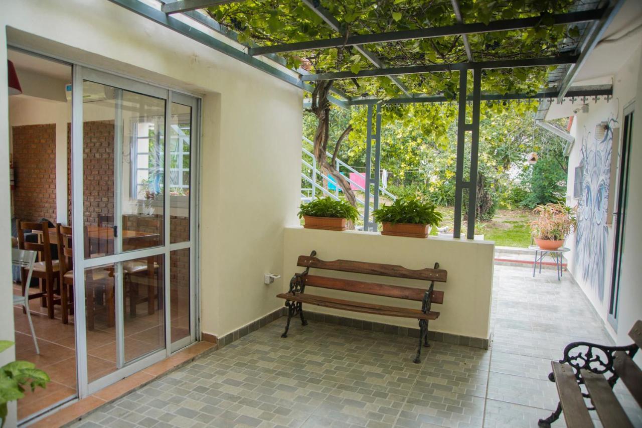 Feliza Hostel Villa Carlos Paz Exterior photo
